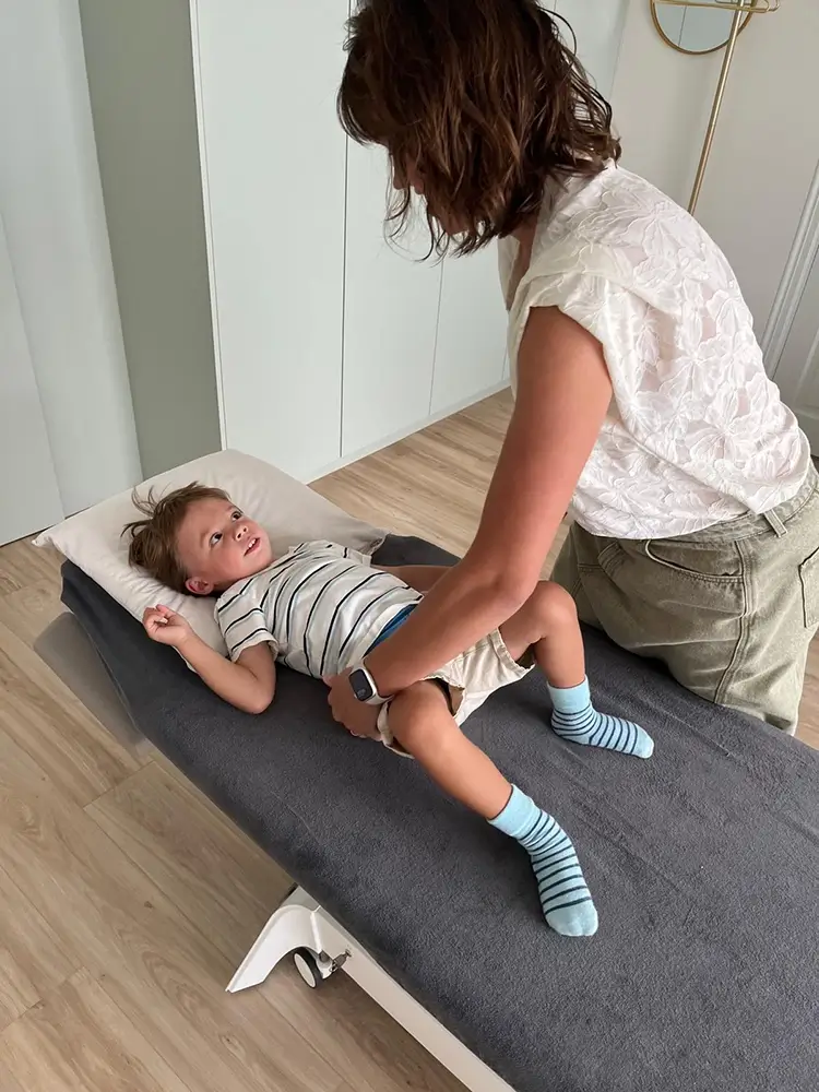 Osteopaat voor kinderen Teile Vrolix behandeling
